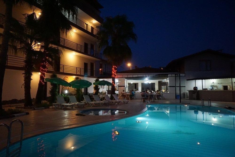 Aybel Inn Hotel Kemer Exteriör bild